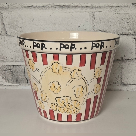 Everybody Loves Popcorn Ceramic Snack Bowl Set– 7pc Hand-Painted Movie Night Set - Picture 3 of 15